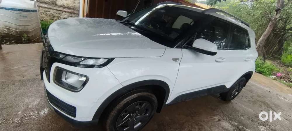 Hyundai New Venue 2024 Petrol 47000 Km Driven
