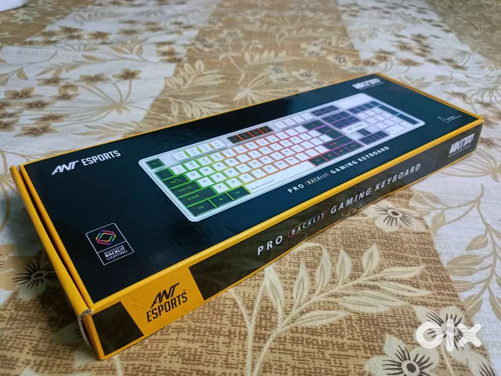 1 keyboard & mouse combo with one more keyboard