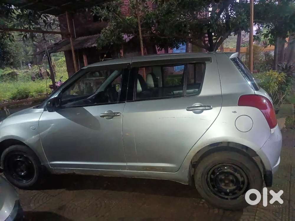 Maruti Suzuki Swift 2006 Petrol 100000 Km Driven
