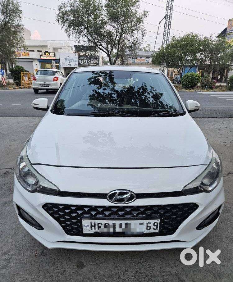 Hyundai I20 Petrol Asta, 2018, Petrol