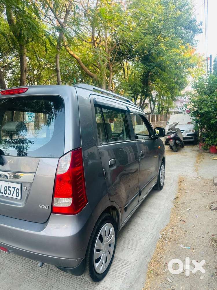 Maruti Suzuki Wagon R 2010-2012 Lxi Cng, 2014, Cng & Hybrids
