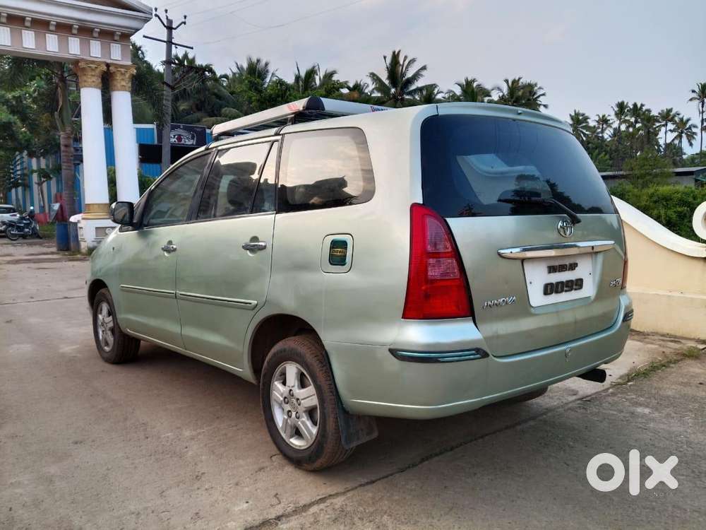 Toyota Innova 2.5 V 7 Str, 2005, Diesel
