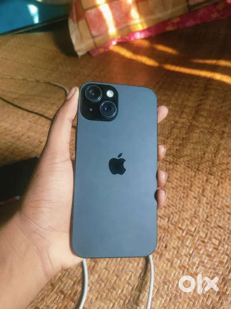 Iphone 15 totally mint condition 86 battery health