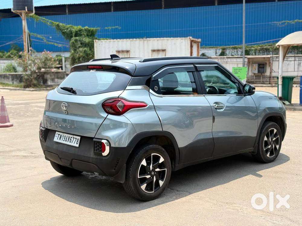Tata Punch Creative Dual Tone Mt Sunroof, 2023, Diesel
