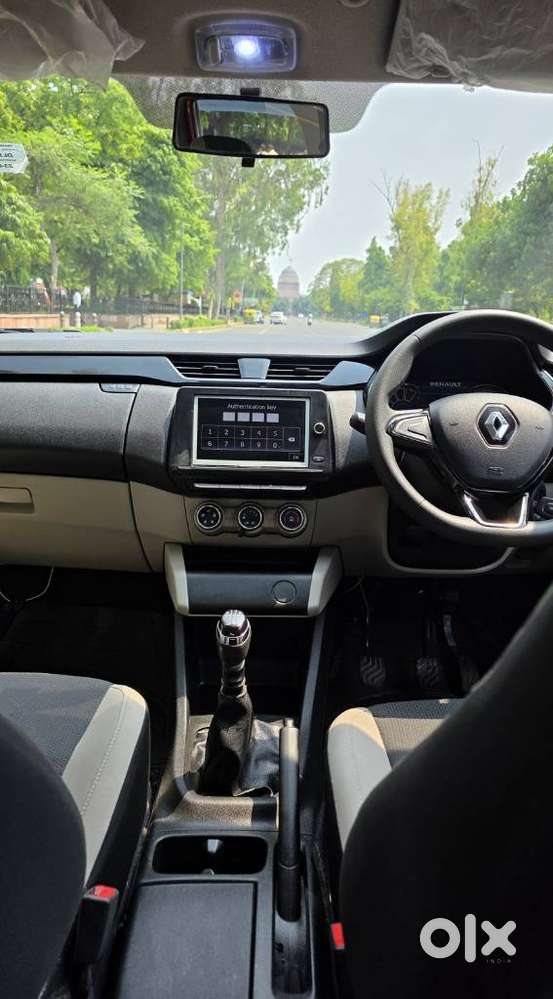 Renault Triber Rxt, 2020, Petrol