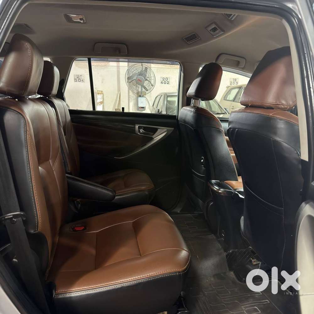Toyota Innova Crysta [2020-ongoing] 2.4 Gx At 7 Str, 2021, Diesel