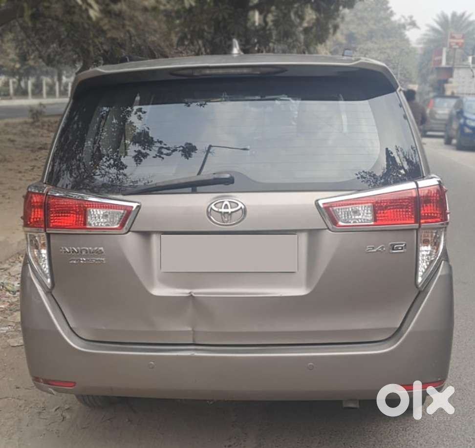 Toyota Innova Crysta 2.4 G Mt, 2016, Diesel