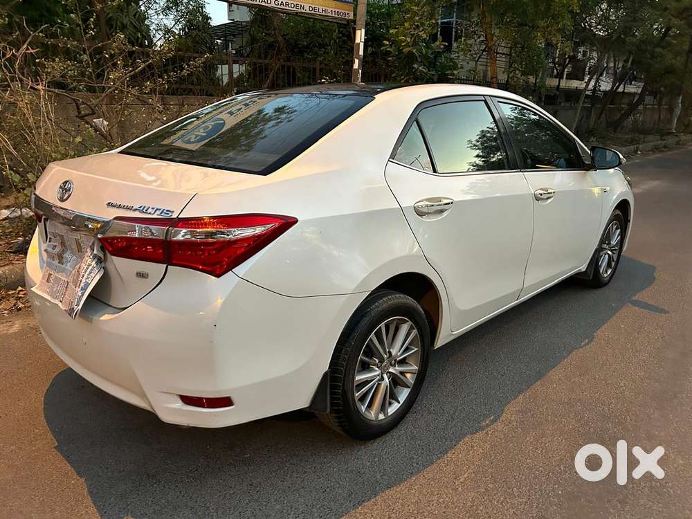 Toyota Corolla Altis 1.8 Gl, 2016, Cng & Hybrids