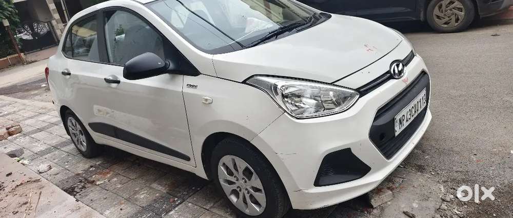 Hyundai Xcent December 2015 Diesel Manual