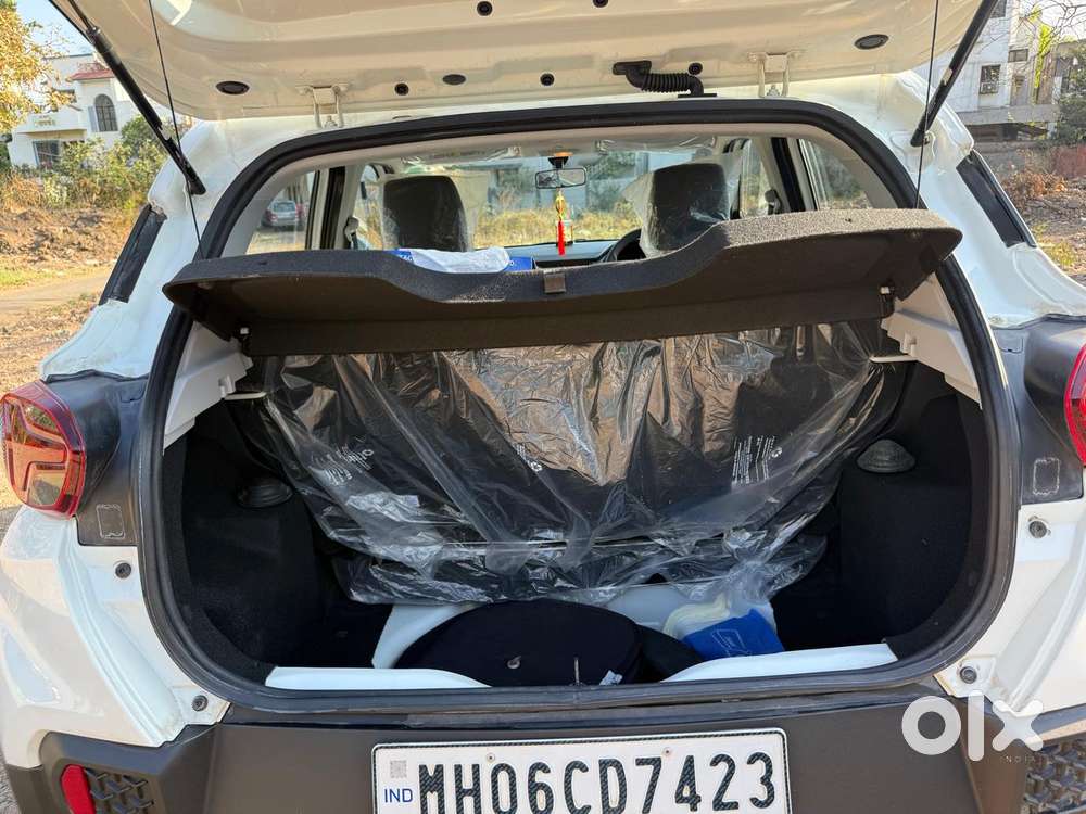 Tata Punch, 2022, Petrol