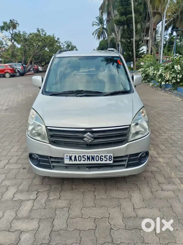 Maruti Suzuki Wagon R 2012 Petrol Well Maintained