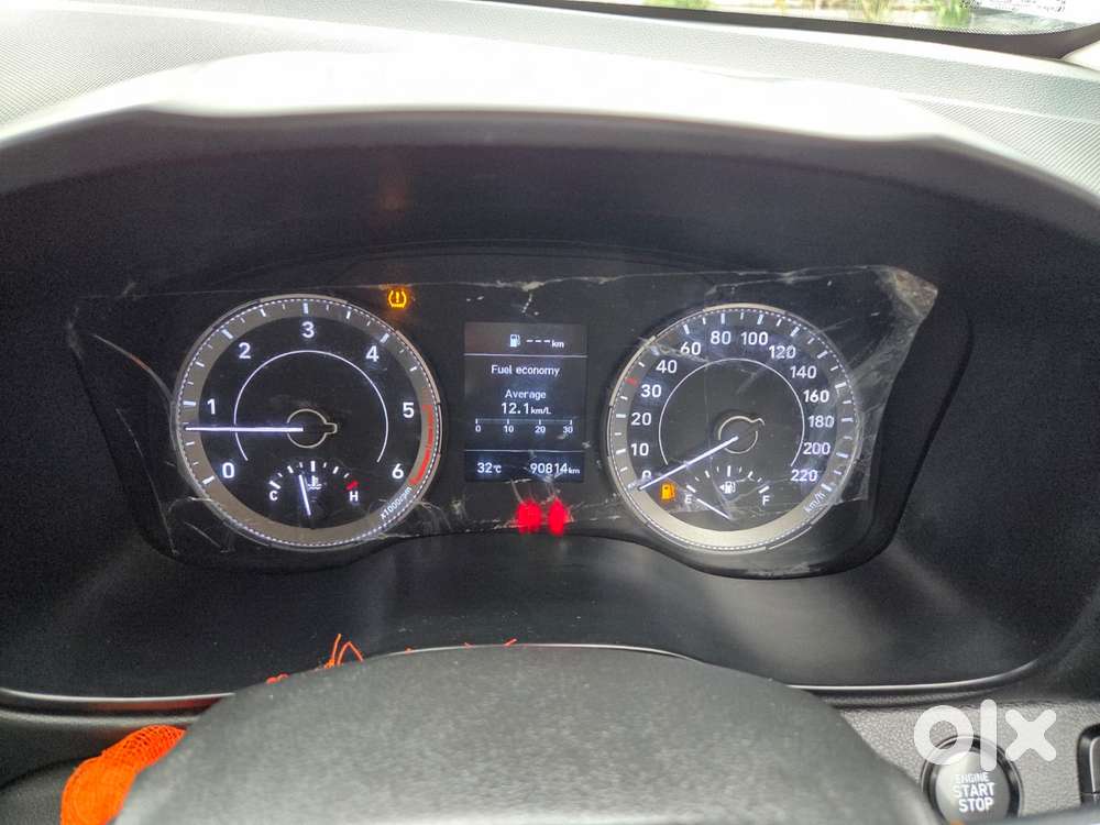 Hyundai Venue Sx (o) Mt 1.5 Diesel, 2021, Diesel