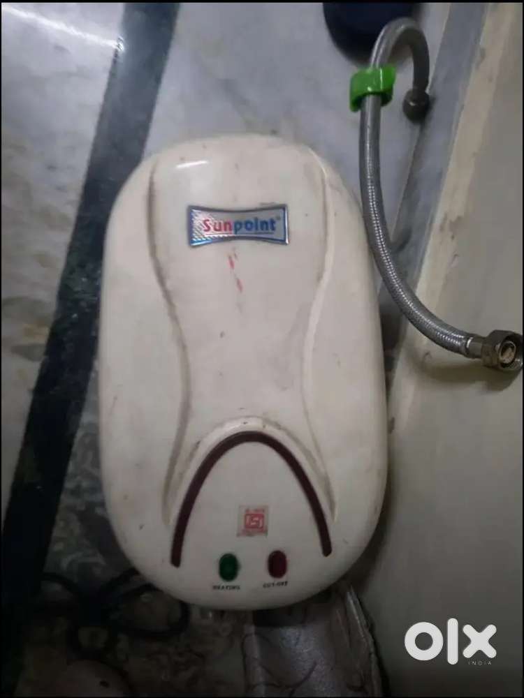 Kitchen geyser