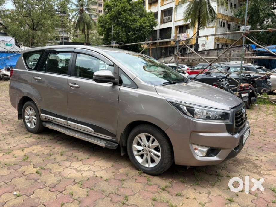 Toyota Innova Crysta 2.7 Gx At, 2020, Diesel