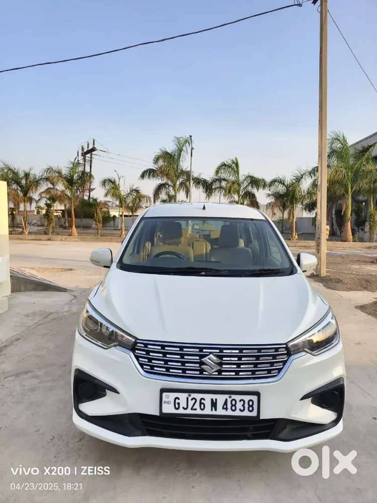 Maruti Suzuki Ertiga 2018 Diesel 105000 Km Driven.