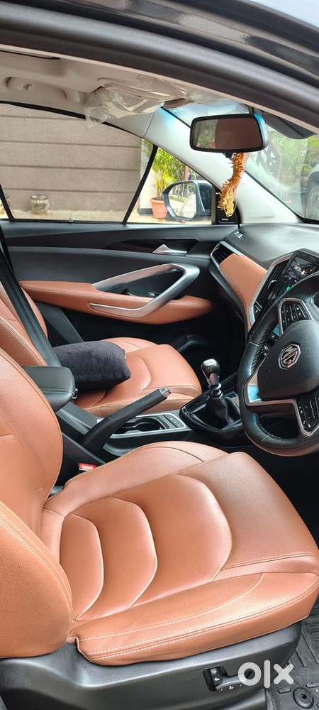 Mg Hector Plus 2020 Single Hand Driven Complete Showroom Track Service