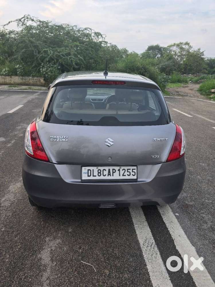 Maruti Suzuki Swift Lxi Option, 2016, Cng & Hybrids
