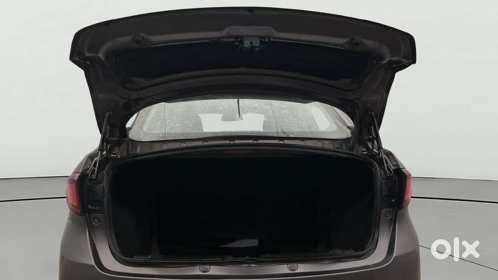 Tata Tigor 1.2 Revotron Xt, 2017, Petrol
