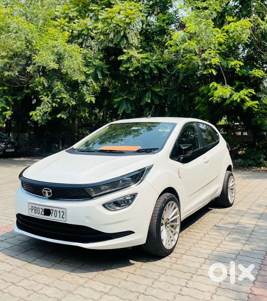 Tata Altroz, 2021, Petrol
