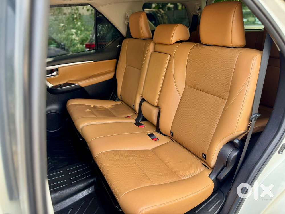 Toyota Fortuner 4x2 At 2.8 Diesel, 2021, Diesel