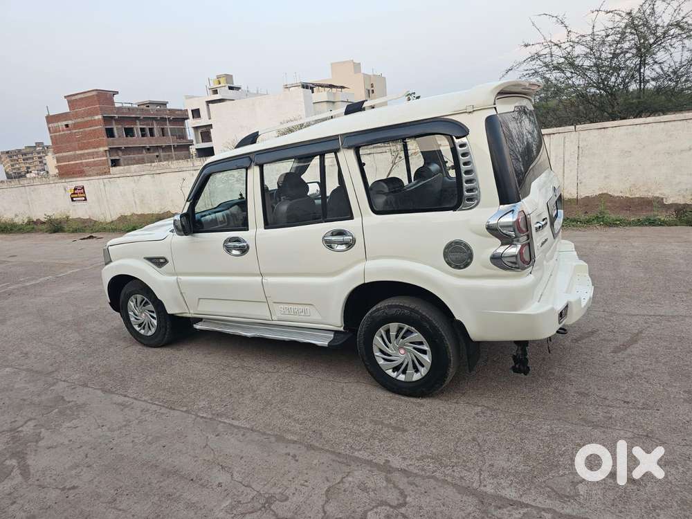 Mahindra Scorpio S2, 2015, Diesel