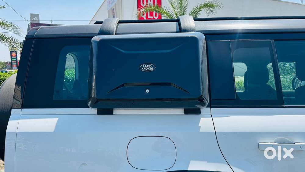 Land Rover Defender 3.0 L 130 Hse, 2023, Diesel