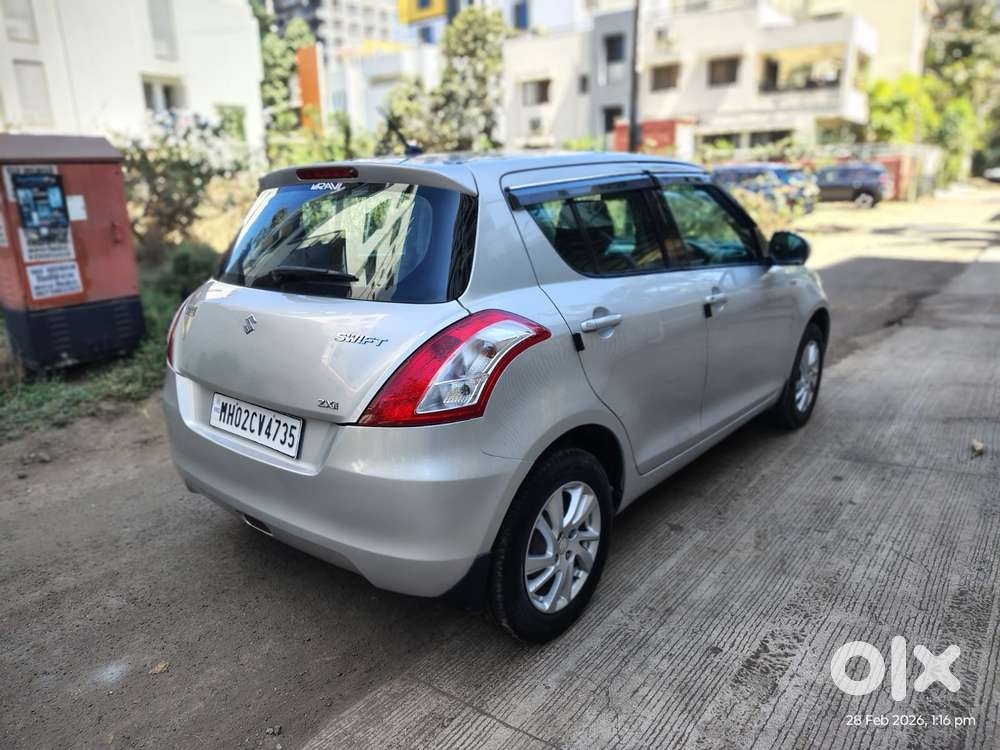 Maruti Suzuki Swift Zxi, 2012, Petrol