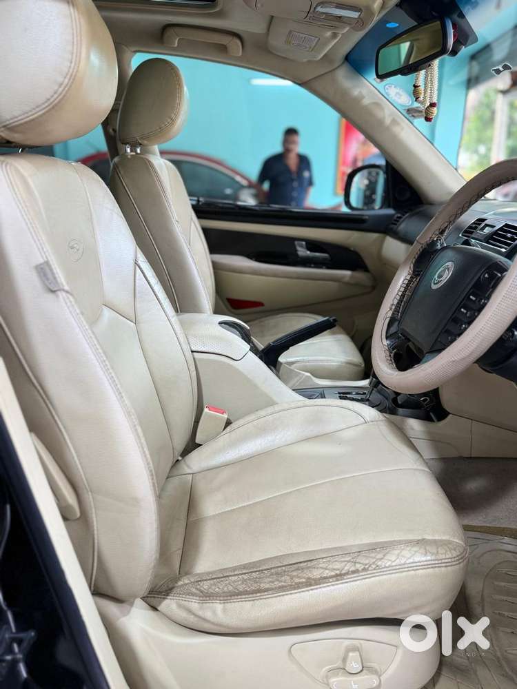 Mahindra Rexton, 2014, Diesel