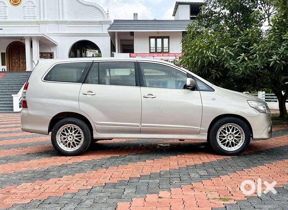 Toyota Innova 2.5 G (diesel) 7 Seater, 2013, Diesel