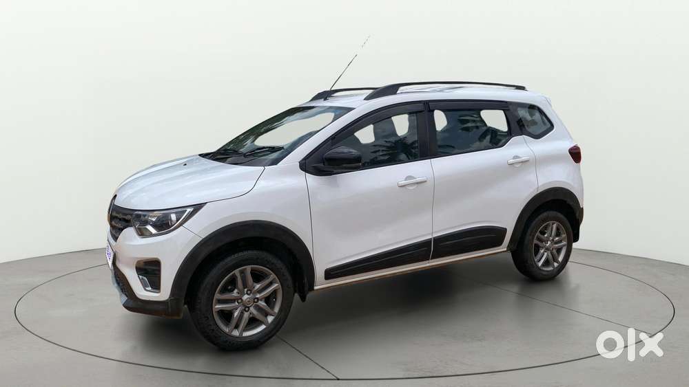 Renault Triber Rxz, 2021, Petrol