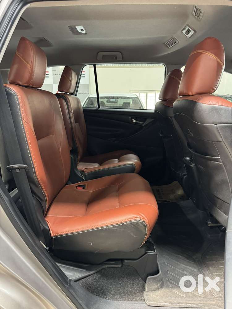 Toyota Innova Crysta [2020-ongoing] 2.4 Gx At 7 Str, 2020, Diesel