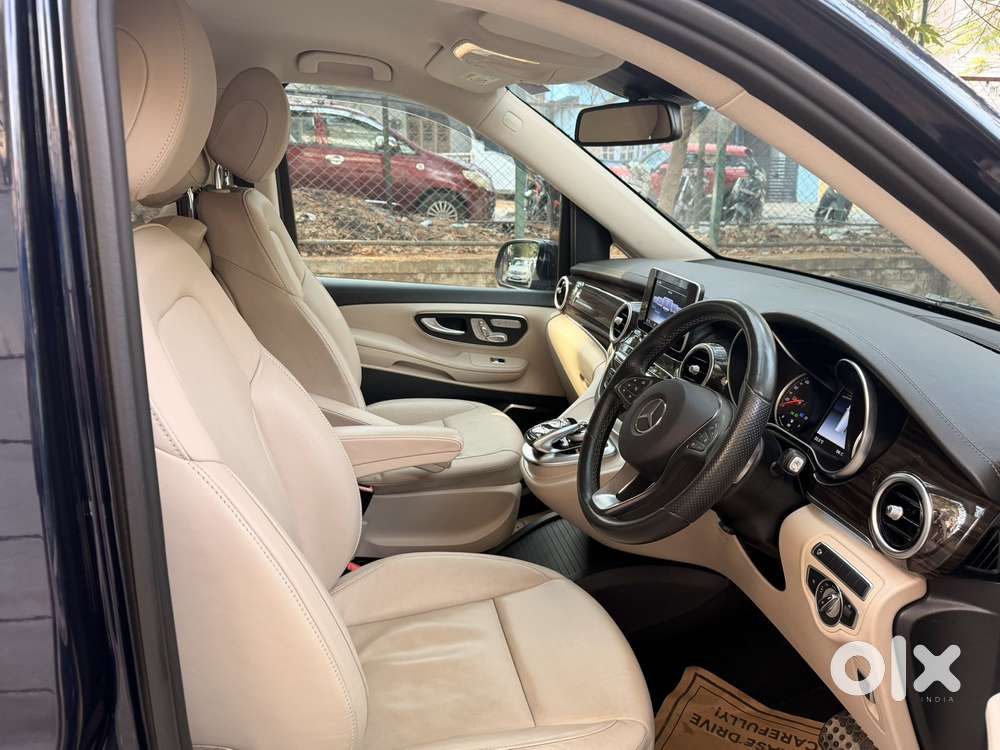 Mercedes-benz V-class 2.1 220 Expression Diesel At, 2020, Diesel