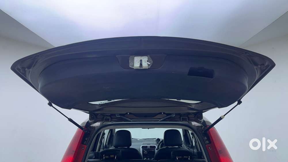 Maruti Suzuki Ritz Vxi, 2014, Petrol