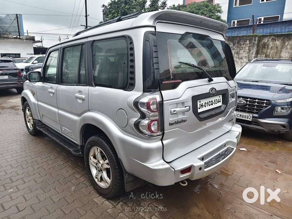 Mahindra Scorpio S10, 2017, Diesel
