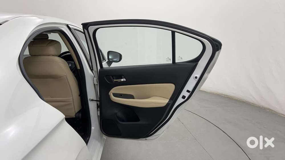 Honda City I-vtec Cvt Zx, 2021, Petrol