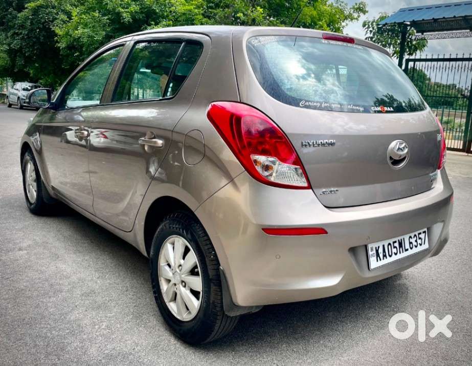 Hyundai I20 Sportz At 1.4, 2012, Petrol