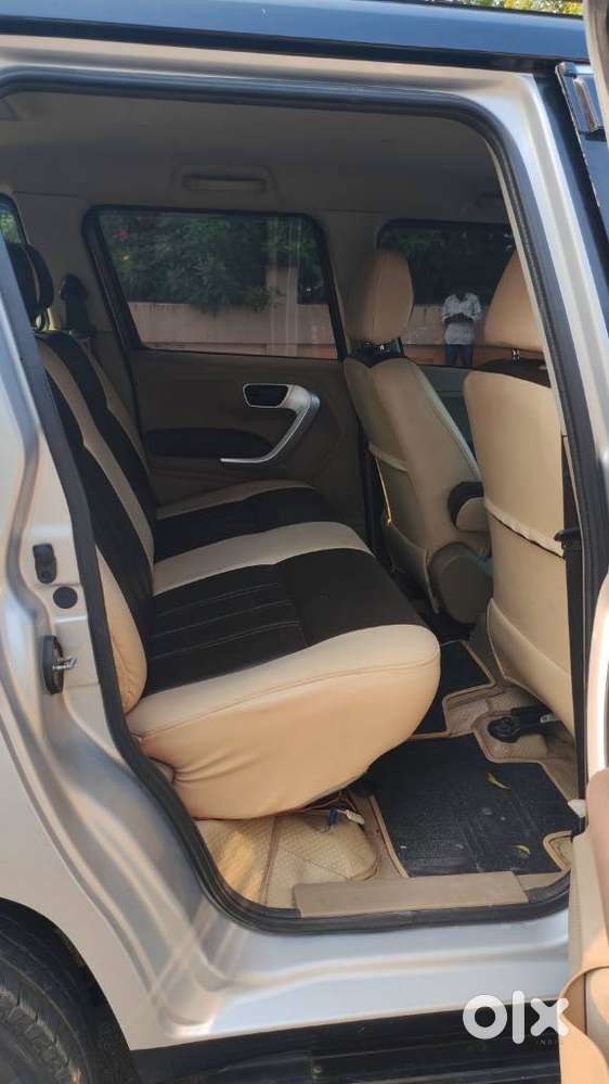 Mahindra Tuv 300 Mhawk100 T8, 2017, Diesel