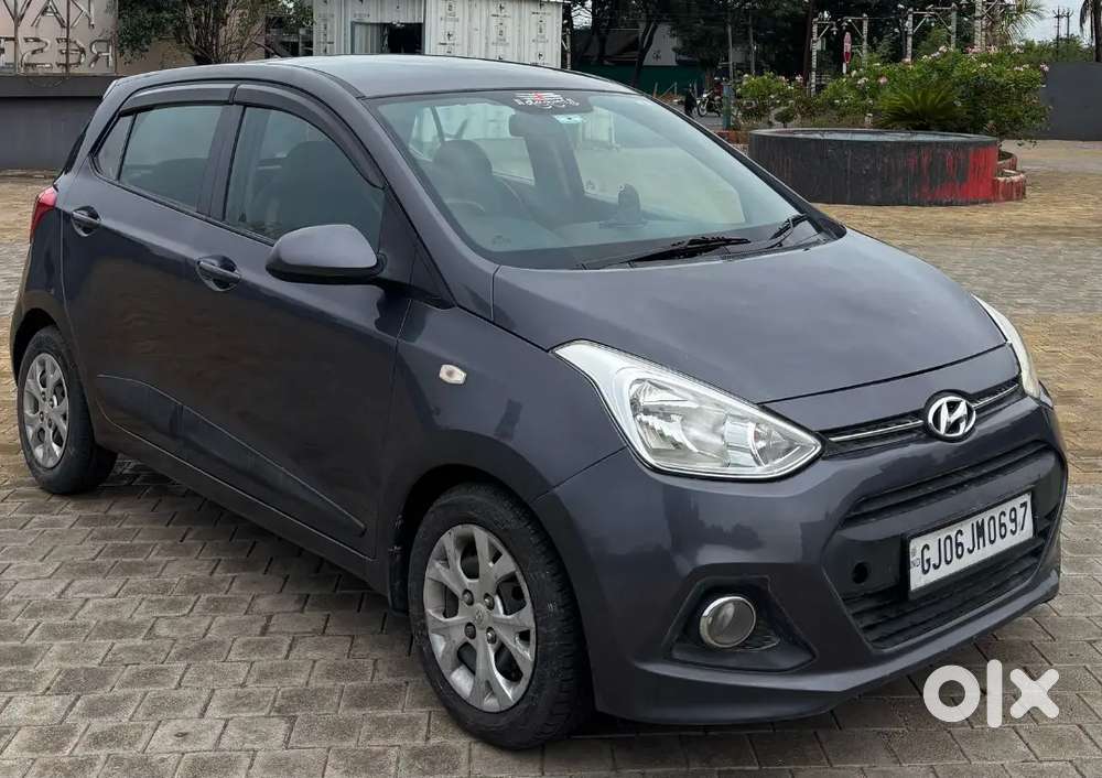 Hyundai Grand I10 2015 Diesel Well Maintained