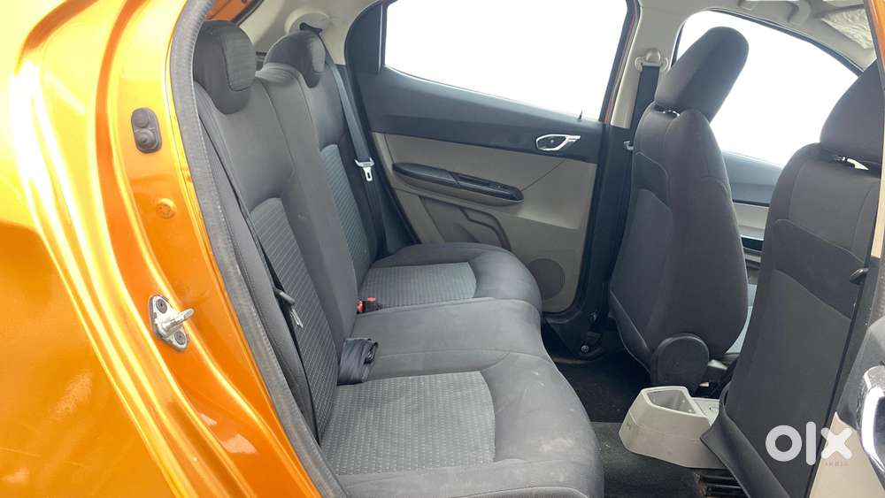 Tata Tiago 1.2 Revotron Xz, 2017, Petrol