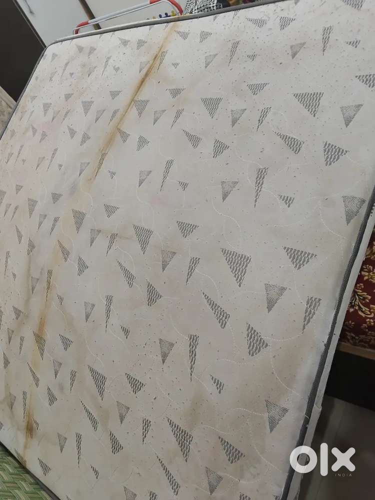 King size bed mattress