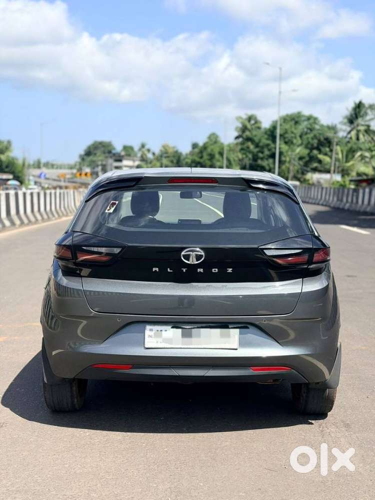 Tata Altroz 1.2 Xm Plus, 2021, Petrol
