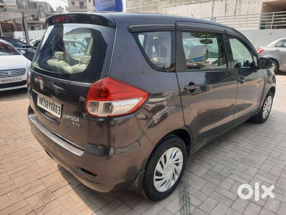 Maruti Suzuki Ertiga Vxi Abs, 2013, Petrol