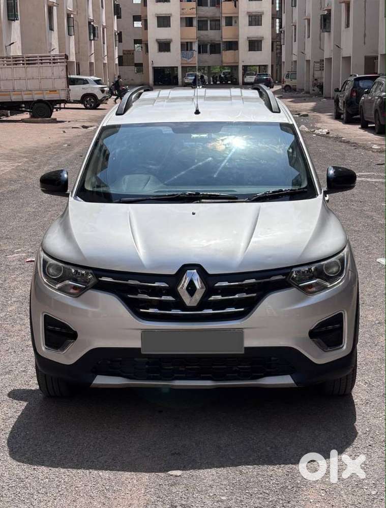 Renault Triber Rxz, 2022, Petrol