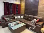 Sofa set in mint condition 3+2+2+1 with table