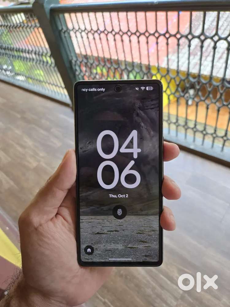 Google Pixel 7 256gb. Good Condition. Box Included.