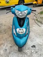 TVS scooty zest 2015