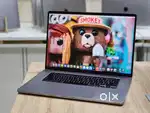 Apple Macbook Pro i9 16GB Ram 1TB Apple SSD Touchbar 5.5gbGraphics