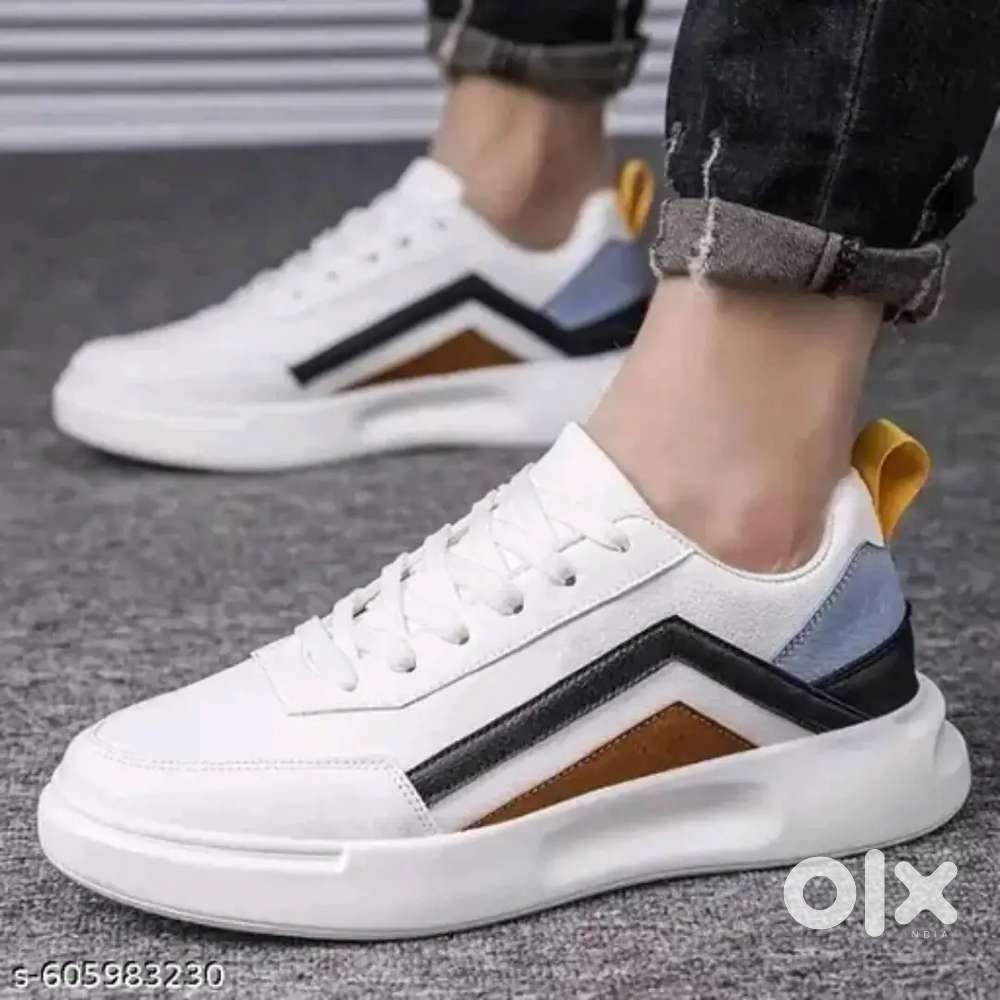 Men sneakers