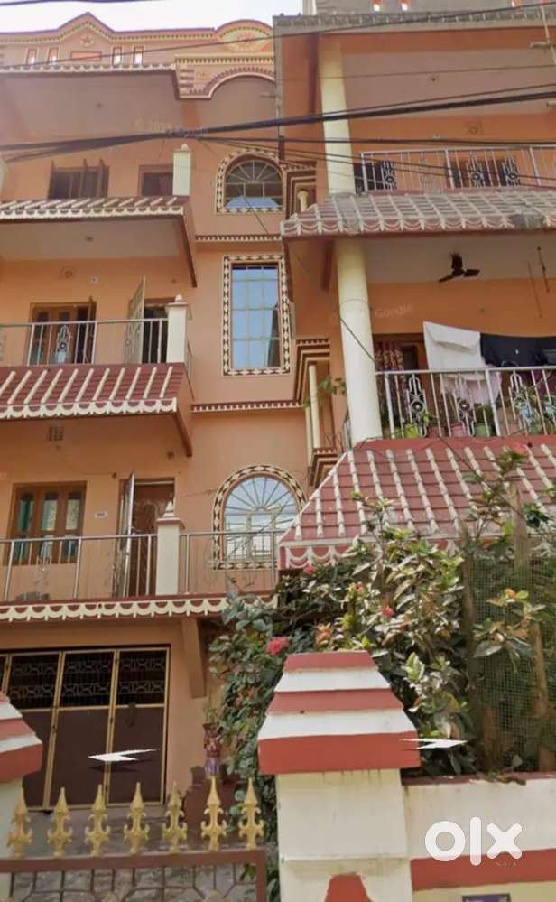 Female Flatmate Wanted in 2BHK Near Khandagiri Bari