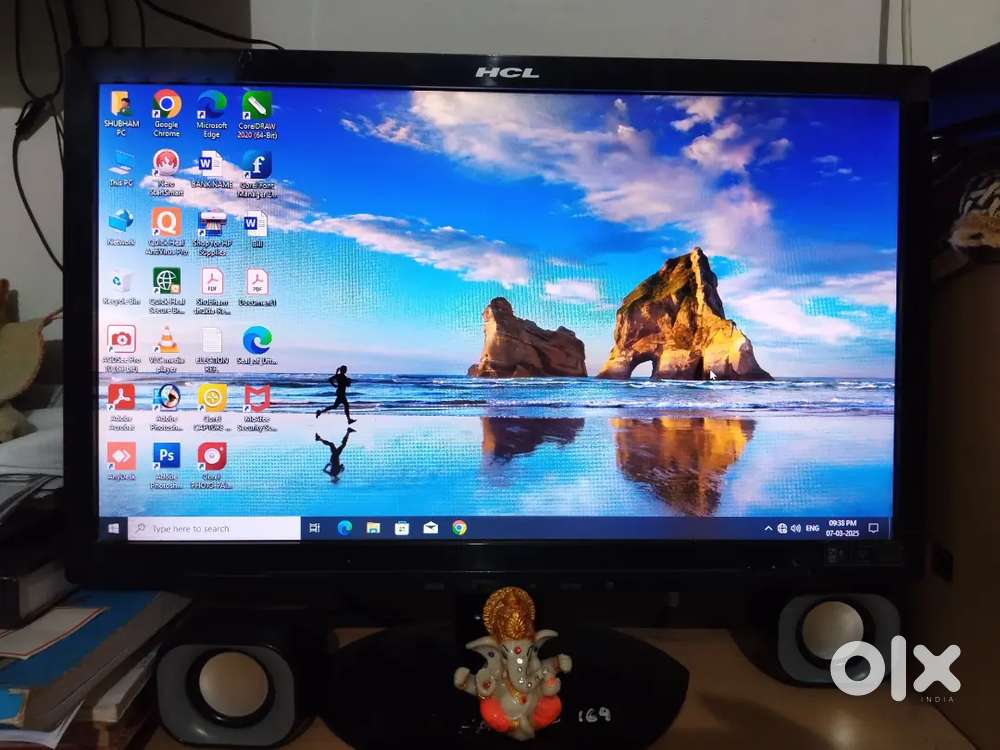 Computer - Deckstop Computer